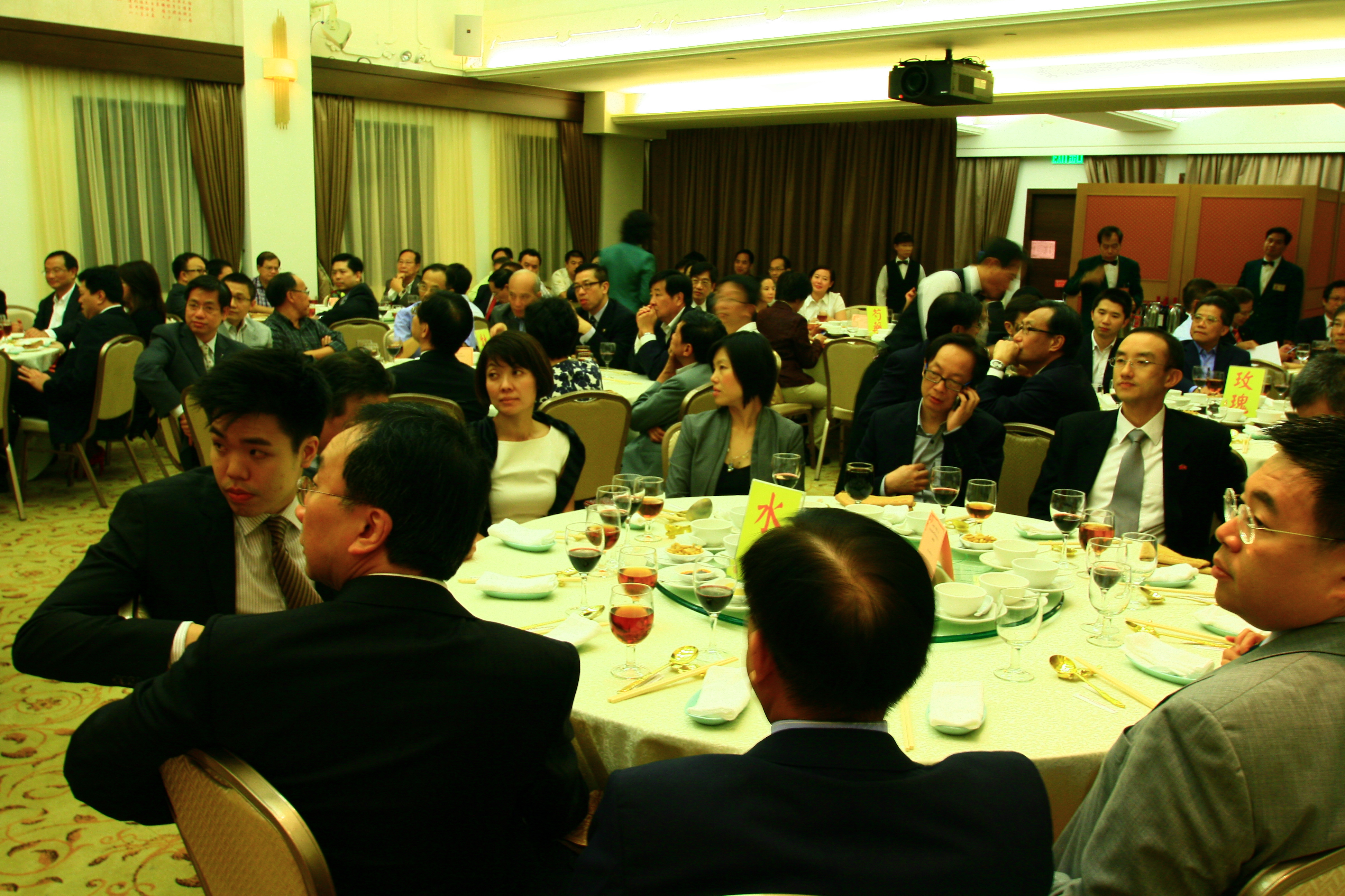 「特區政府應如何策劃香港的長遠未來」時事講座